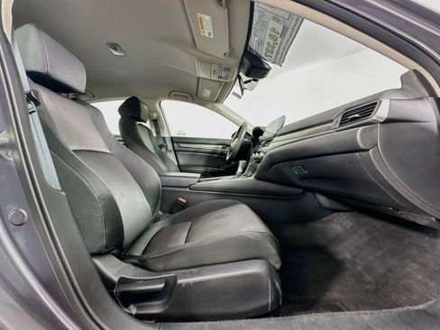 Used 2018 Honda Accord LX image 26