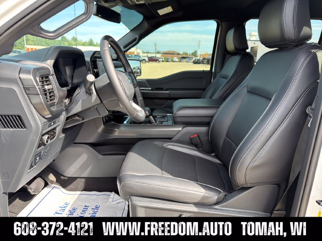 Used 2025 Ford F150 Lariat w/ Equipment Group 501A Mid AWD/4WD image 27
