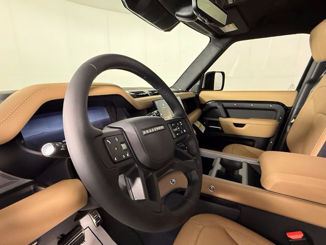 New 2026 Land Rover Defender 130 V8 AWD/4WD image 6