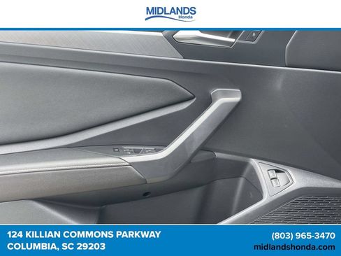 Used 2024 Volkswagen Jetta SE FWD image 15
