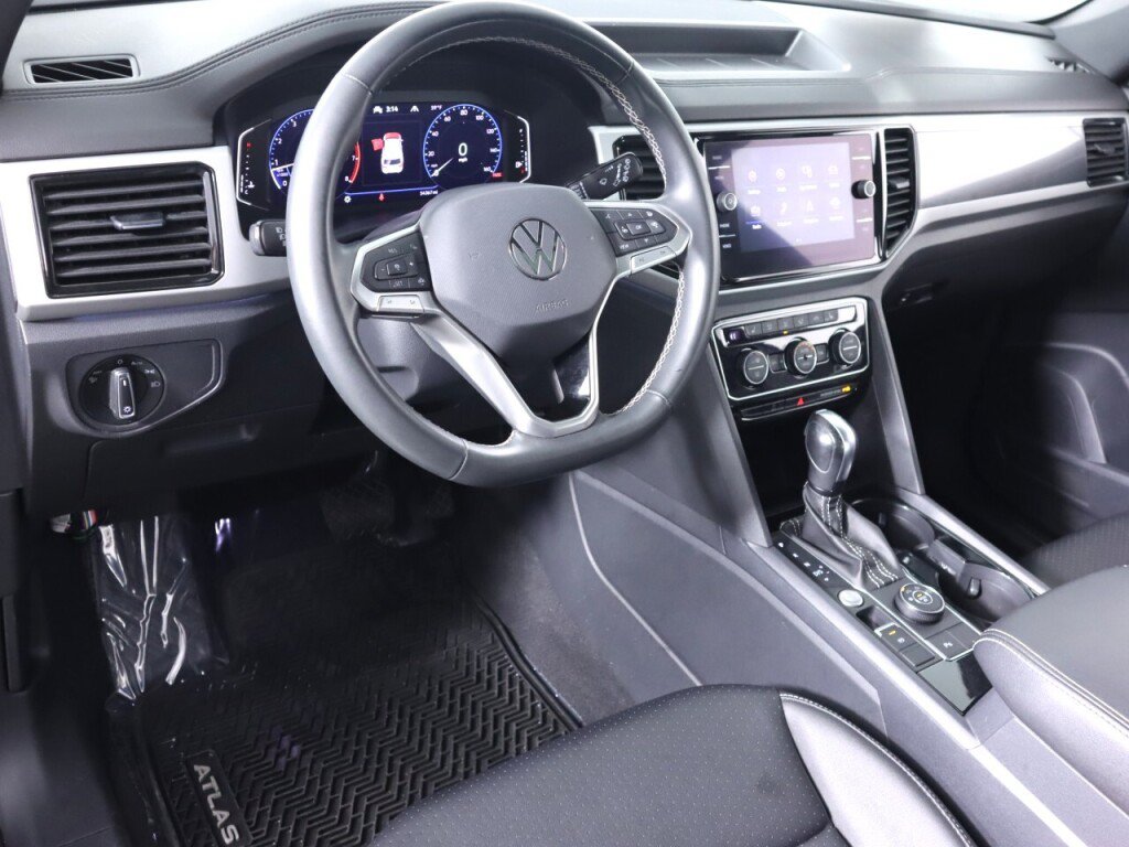 Used 2021 Volkswagen Atlas Cross Sport SEL AWD/4WD image 9