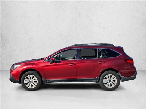 Used 2018 Subaru Outback 2.5i Premium AWD/4WD image 8