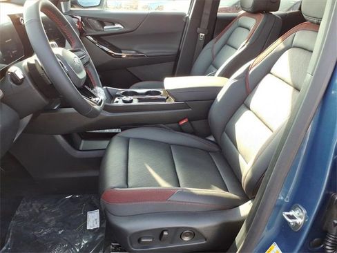 New 2026 Chevrolet Equinox RS w/ Convenience Package III image 7