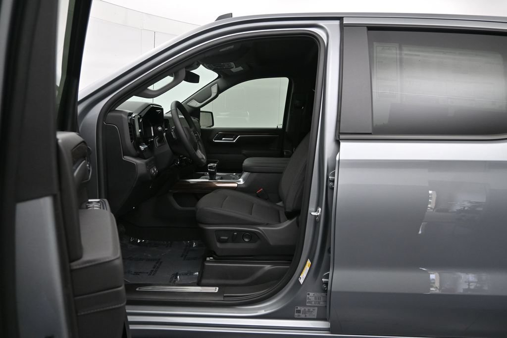New 2026 Chevrolet Silverado 1500 RST w/ Safety Package AWD/4WD image 21