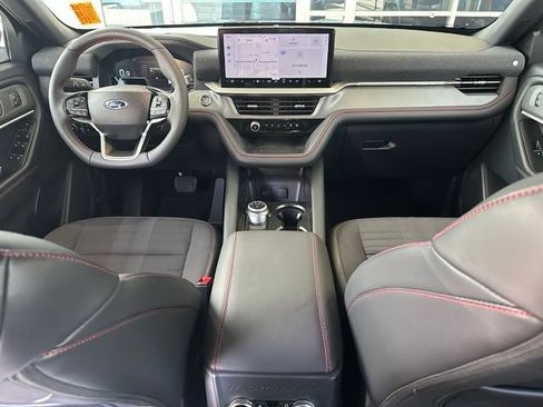 Used 2026 Ford Explorer ST-Line w/ ST-Line Street Pack RWD image 11