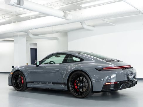Used 2026 Porsche 911 Carrera GTS RWD image 4