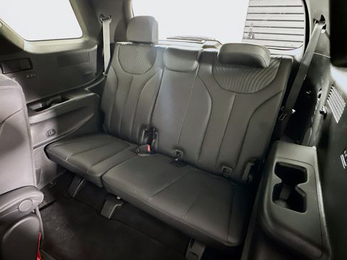 Used 2023 Hyundai Palisade Calligraphy w/ Cargo Package image 30