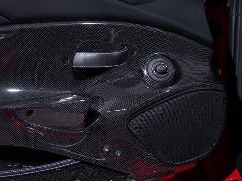 Used 2020 Ferrari 488 Pista Spider image 30