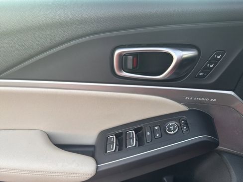 Used 2023 Acura Integra A-Spec image 32