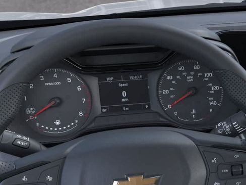 New 2026 Chevrolet Trax LS w/ LS Convenience Package FWD image 18