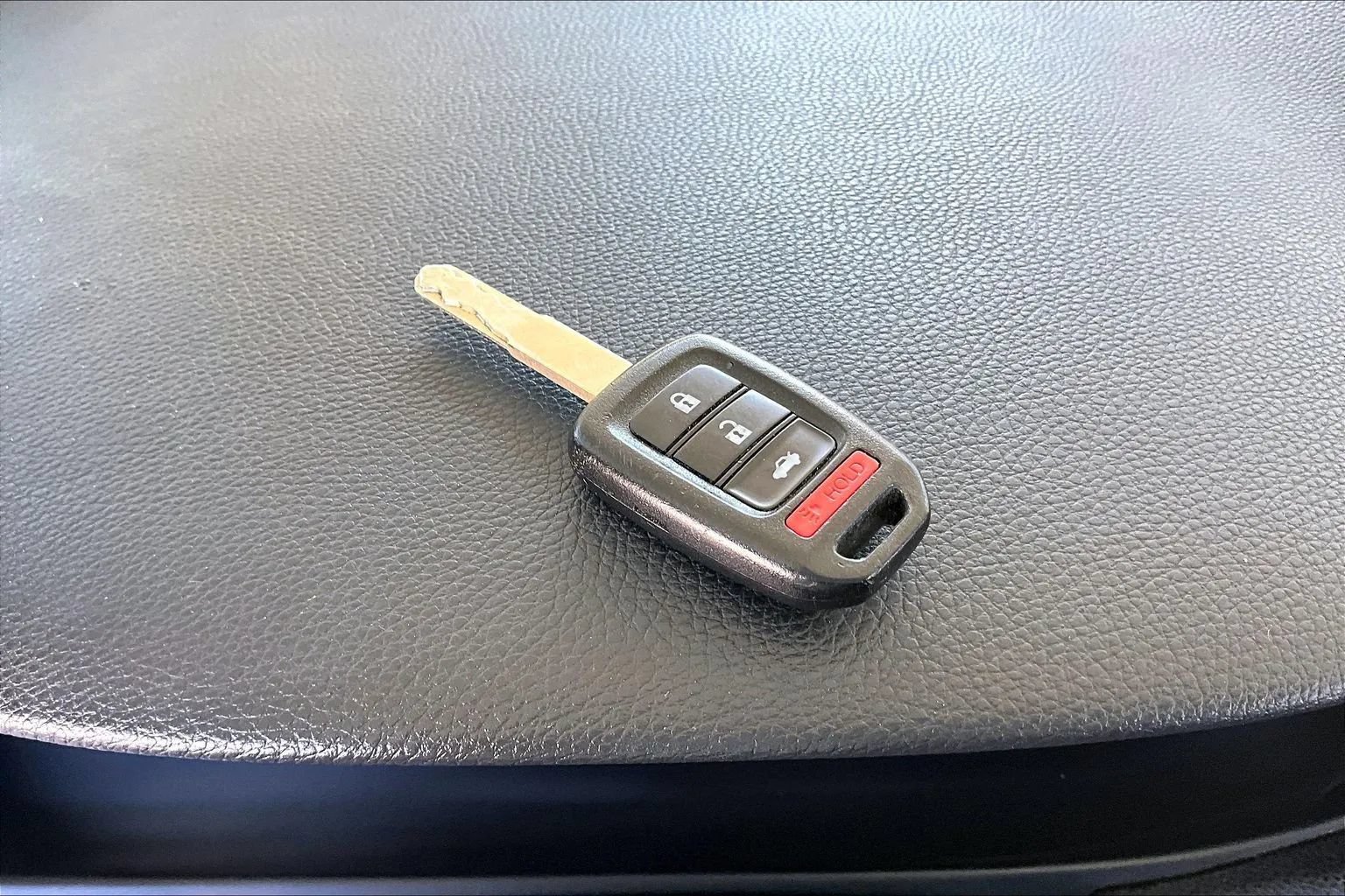 Used 2017 Honda Accord Sport image 31