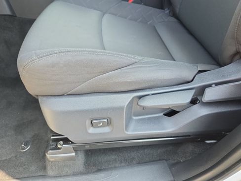 Used 2025 Toyota Tacoma SR RWD image 26