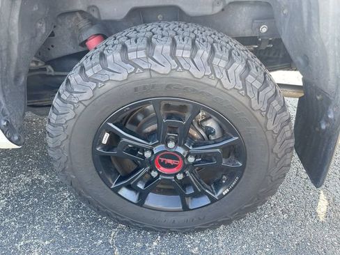Used 2019 Toyota Tundra TRD Pro AWD/4WD image 11