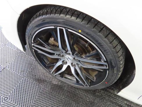 Used 2022 Honda Accord Touring image 7