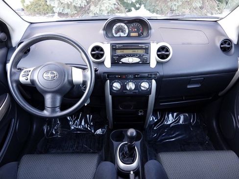 Used 2006 Scion xA FWD image 82