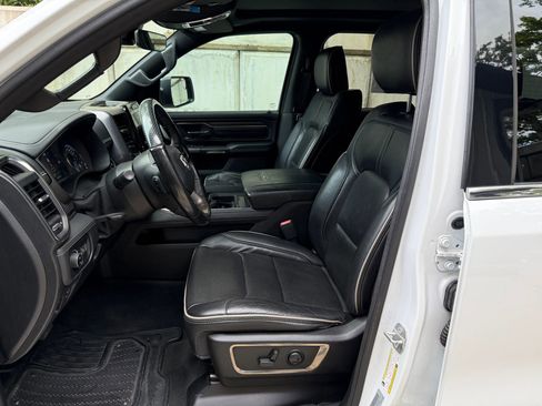 Used 2020 RAM 1500 Limited AWD/4WD image 2