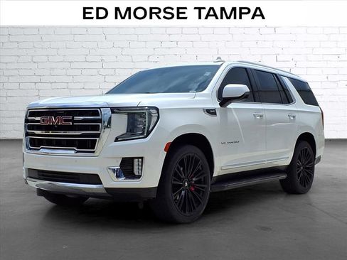Used 2022 GMC Yukon SLT w/ SLT Premium Package RWD image 1
