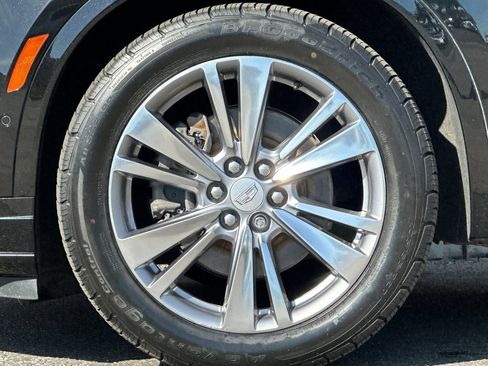 Used 2023 Cadillac XT6 Premium Luxury w/ Technology Package image 28