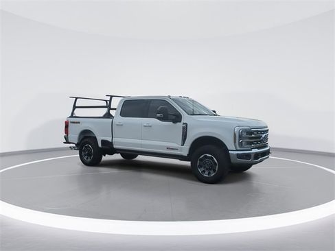 Used 2024 Ford F250 Lariat w/ Lariat Ultimate Package image 2