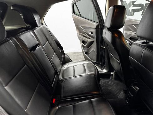 Used 2018 Buick Encore Essence FWD image 45