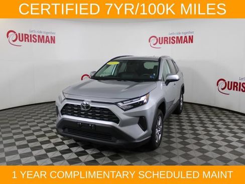 Used 2025 Toyota RAV4 XLE AWD/4WD image 1
