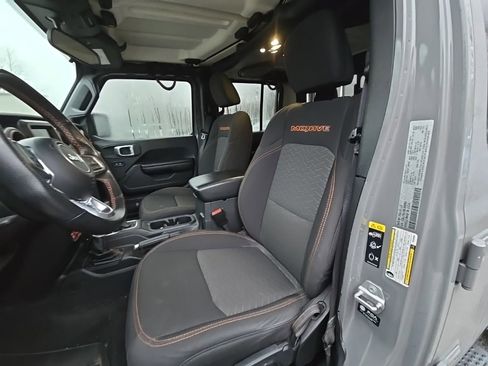 Used 2021 Jeep Gladiator Mojave w/ Trailer Tow Package image 18