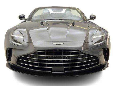 New 2026 Aston Martin V8 Vantage S RWD image 2