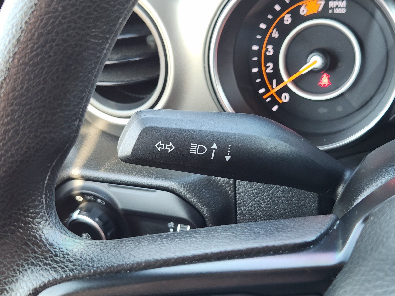 Used 2023 Jeep Wrangler Sport AWD/4WD image 38