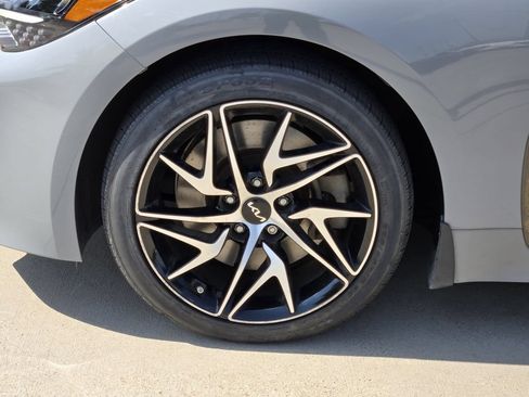 Certified 2022 Kia Stinger GT-Line AWD/4WD image 17
