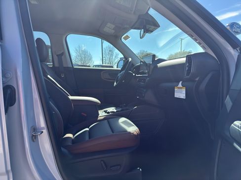 New 2026 Ford Bronco Sport Outer Banks w/ Outer Banks Tech Package+ image 11