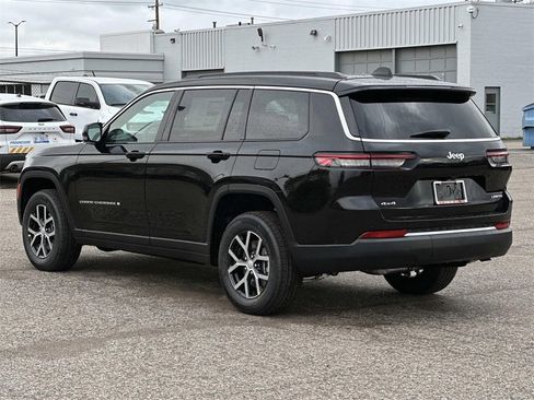 New 2025 Jeep Grand Cherokee L Limited image 4