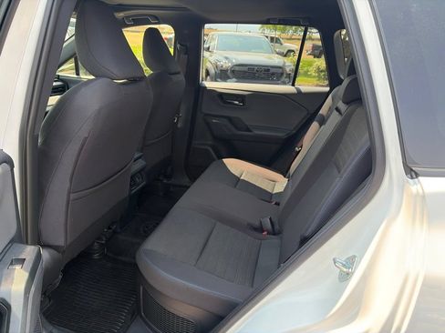 Used 2026 Toyota RAV4 SE w/ Convenience Package FWD image 21