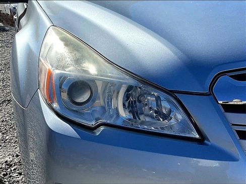 Used 2013 Subaru Outback 2.5i Limited w/ Moonroof Pkg image 25