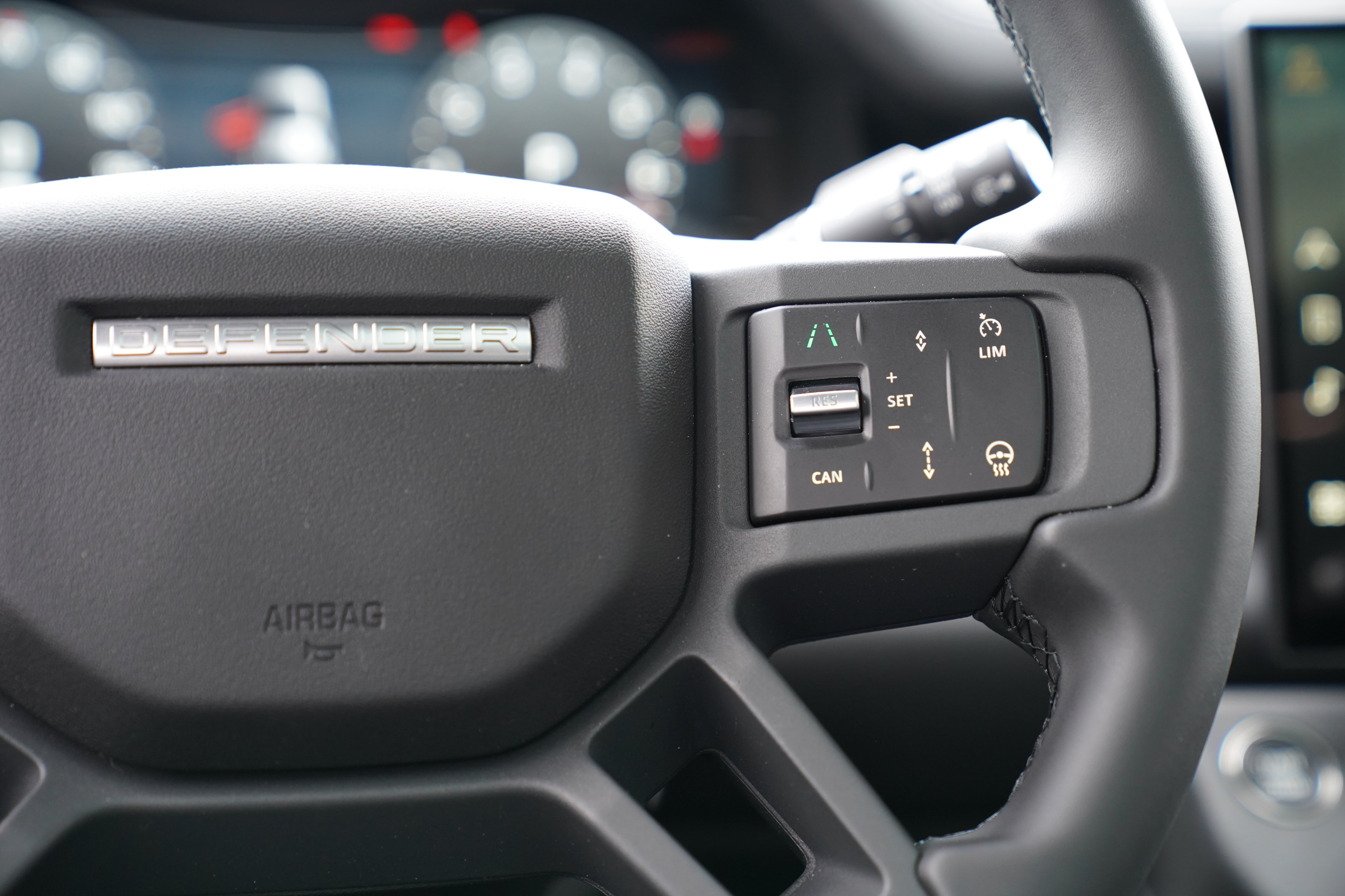 Used 2026 Land Rover Defender 110 S AWD/4WD image 19