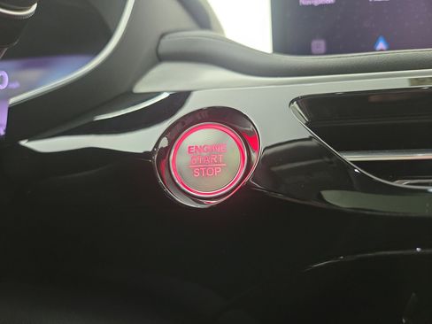 Used 2024 Acura MDX SH-AWD w/ Technology Package image 27