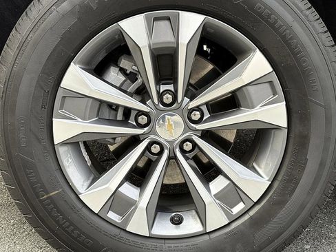 New 2026 Chevrolet Equinox LT image 8