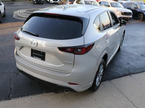 Certified 2025 MAZDA CX-5 AWD 2.5 S w/ Preferred Package image 4
