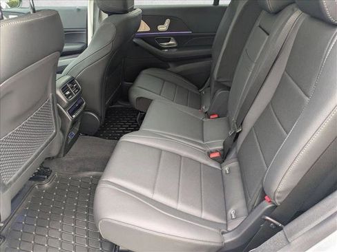 New 2026 Mercedes-Benz GLS 450 4MATIC image 16