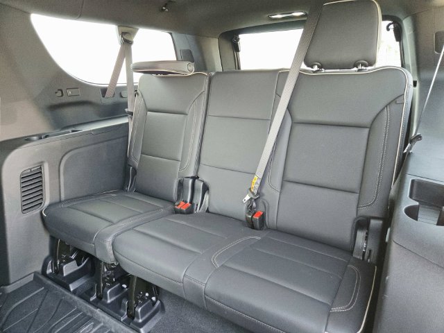 New 2025 Chevrolet Suburban Premier AWD/4WD image 15
