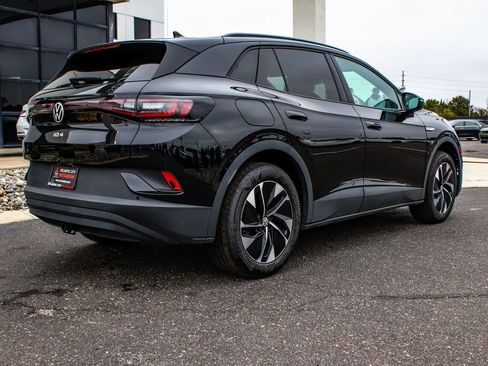 Used 2022 Volkswagen ID.4 Pro image 6