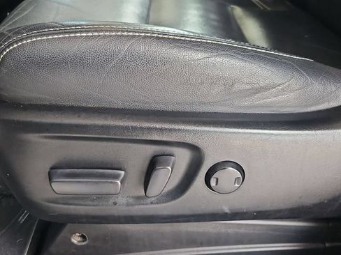 Used 2017 Toyota Sienna SE Premium FWD image 23