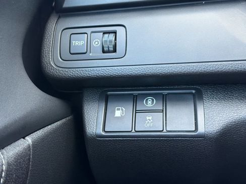 Used 2020 Honda Insight EX image 28