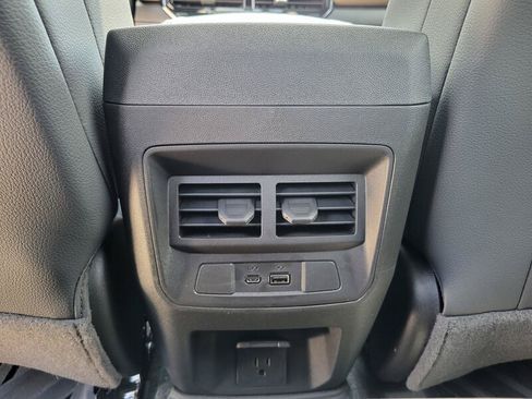 New 2026 GMC Canyon Denali AWD/4WD image 28