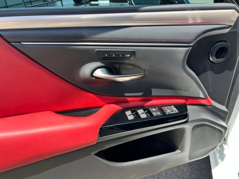 Used 2023 Lexus ES 350 F Sport w/ Accessory Package (Z2) FWD image 28