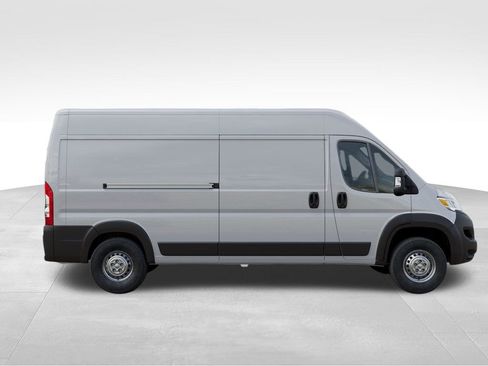 New 2026 RAM ProMaster 2500 w/ Convenience Group image 21