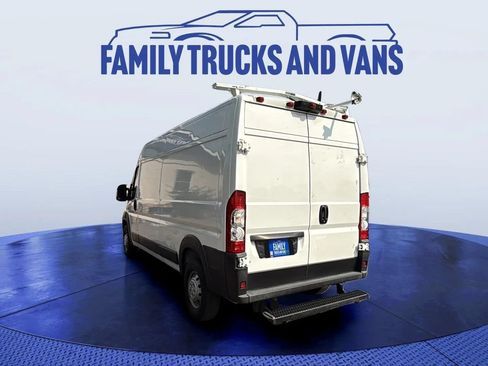 Used 2022 RAM ProMaster 2500 FWD image 3