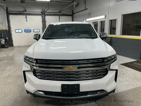 Used 2023 Chevrolet Tahoe Premier image 3