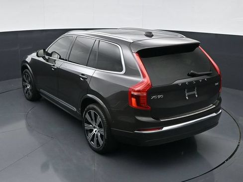 Used 2023 Volvo XC90 B6 Ultimate w/ Protection Package Premier AWD/4WD image 39