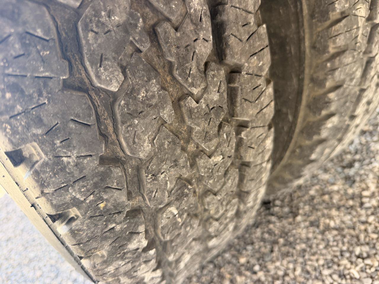 Used 2004 Ford F350 XLT AWD/4WD image 10