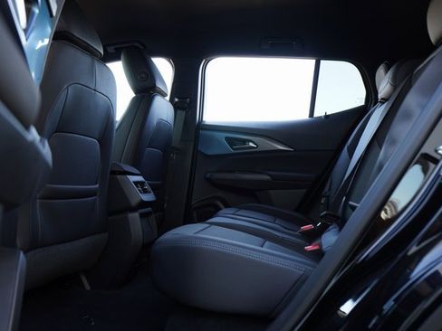 New 2025 Chevrolet Equinox EV LT image 26